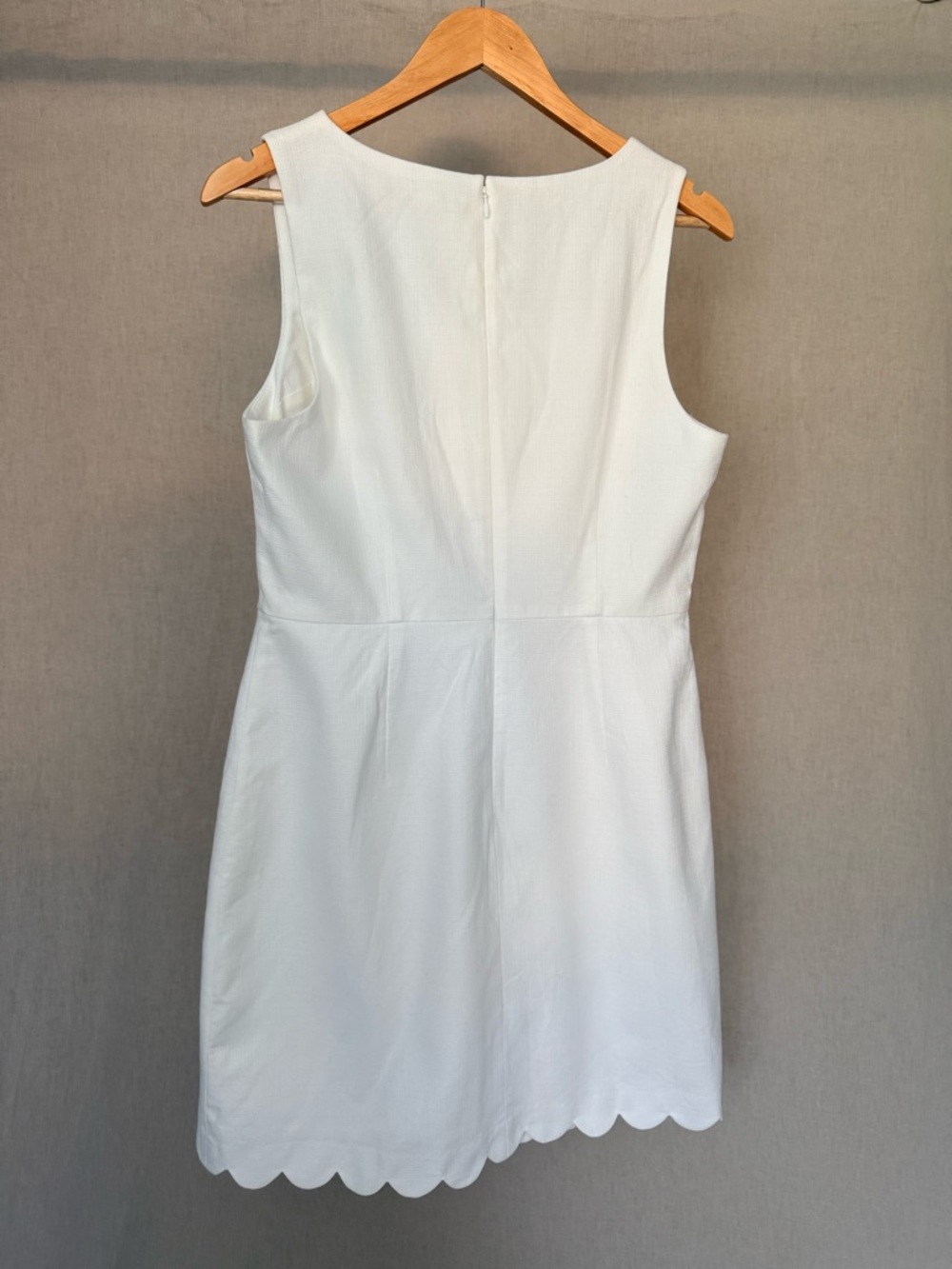 J.Crew White Scalloped Dress Size 10 | Structured Cotton, Lined, Tailored Shift - Picture 4 of 11